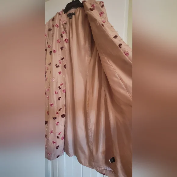 HYPE Vintage Silk Embroidered Dress Coat, Mauve/Wine/Pink, Size Large - Picture 4 of 15